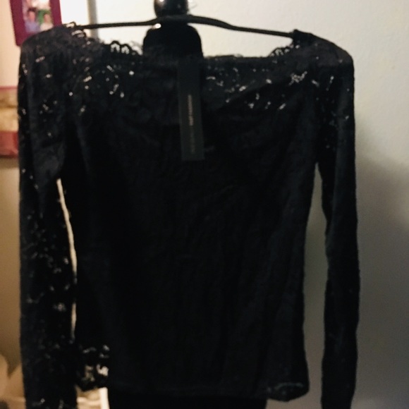 Lace top - Picture 1 of 3